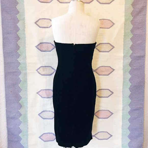 Vintage Velvet Strapless Bodycon Dress - Picture 3 of 8